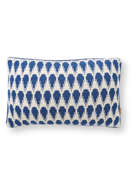 MALAGOON Botanic Knitted Cushion – Blue