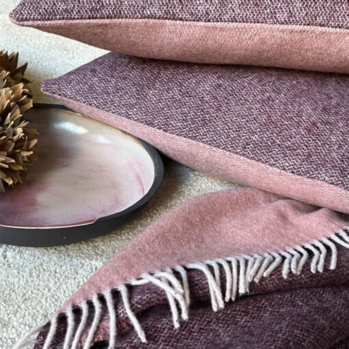 Malagoon Wool Rectangle Cushion - Rosewood - Afbeelding 4